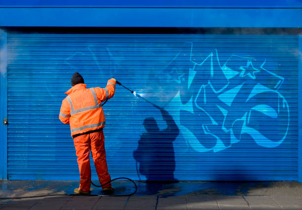 Best Sidewalk Pressure Washing  in Waldpt, OR