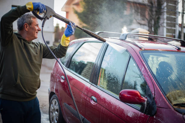 Best Sidewalk Pressure Washing  in Waldpt, OR